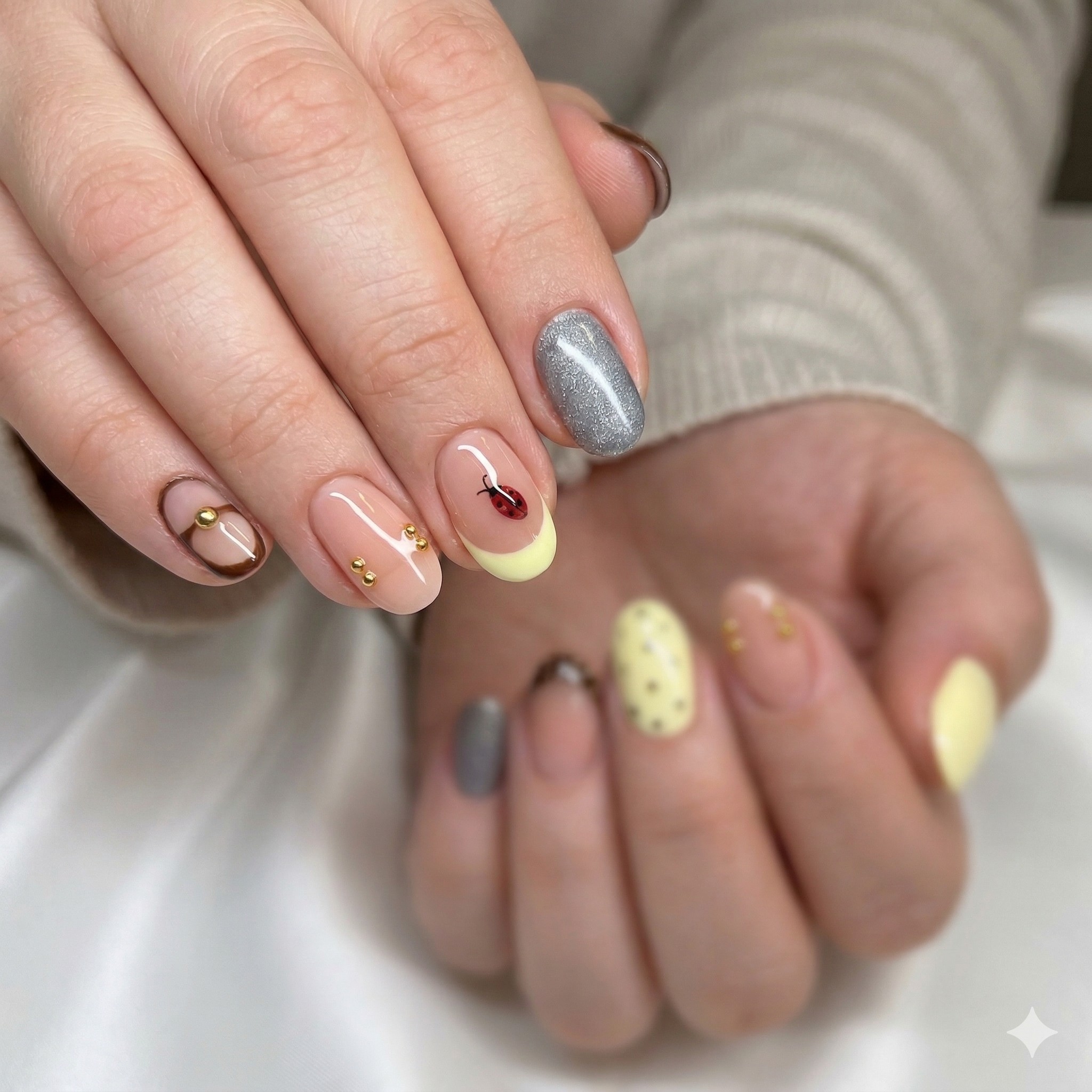 April Nails 2026 – Popular Nail Trends This Month